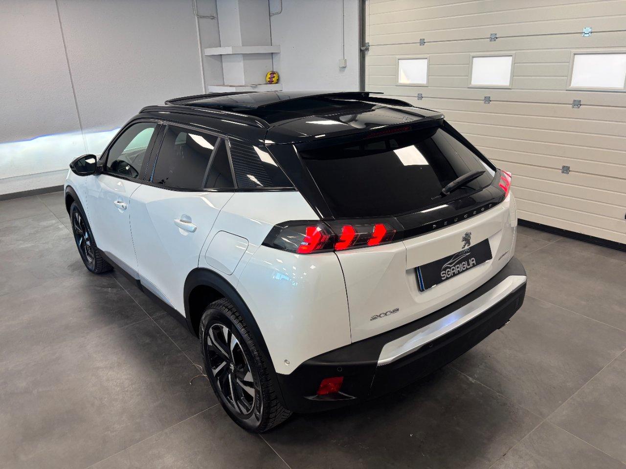 Peugeot 2008 Tetto Apribile GT Line 1.5 Diesel StraFull