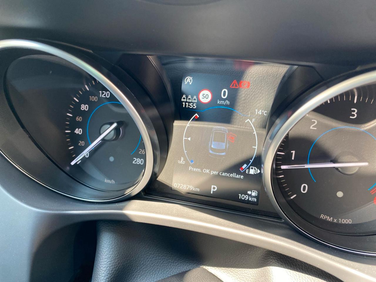 Jaguar F-Pace 2.0 D 180 CV AWD aut. Chequered Flag 74000 km