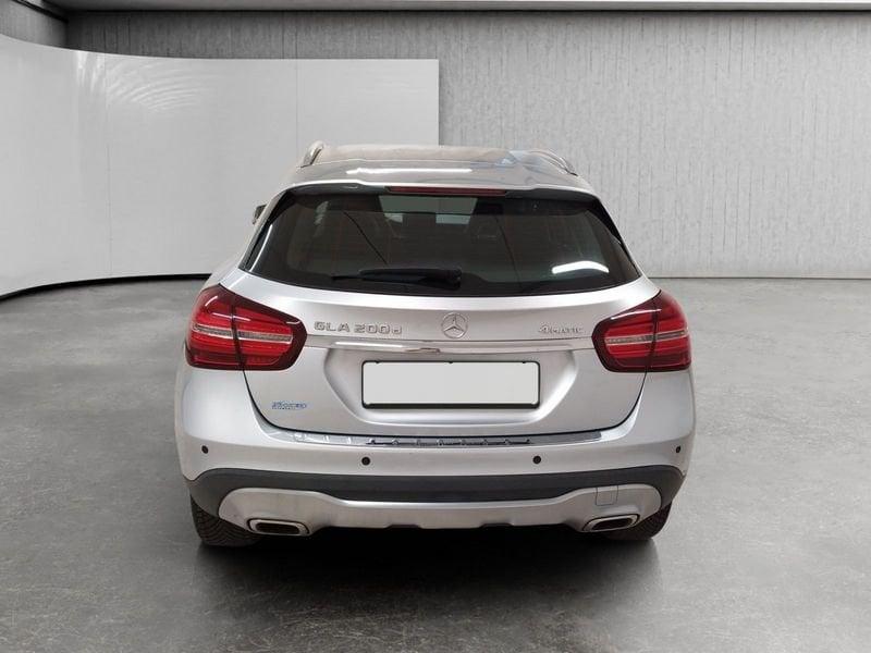 Mercedes-Benz GLA 200 d Premium 4matic auto