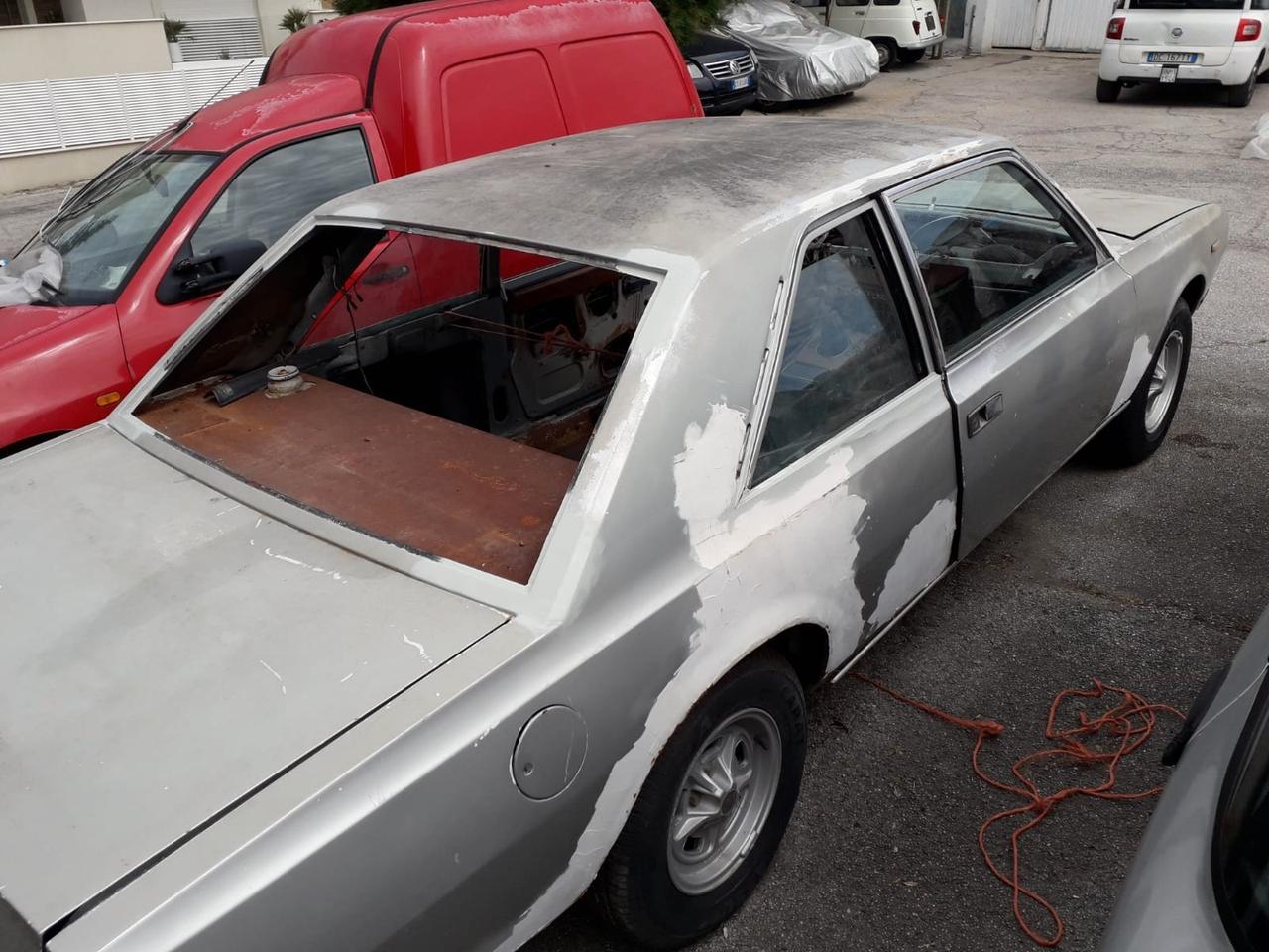 Fiat 130 Coupè Manuale