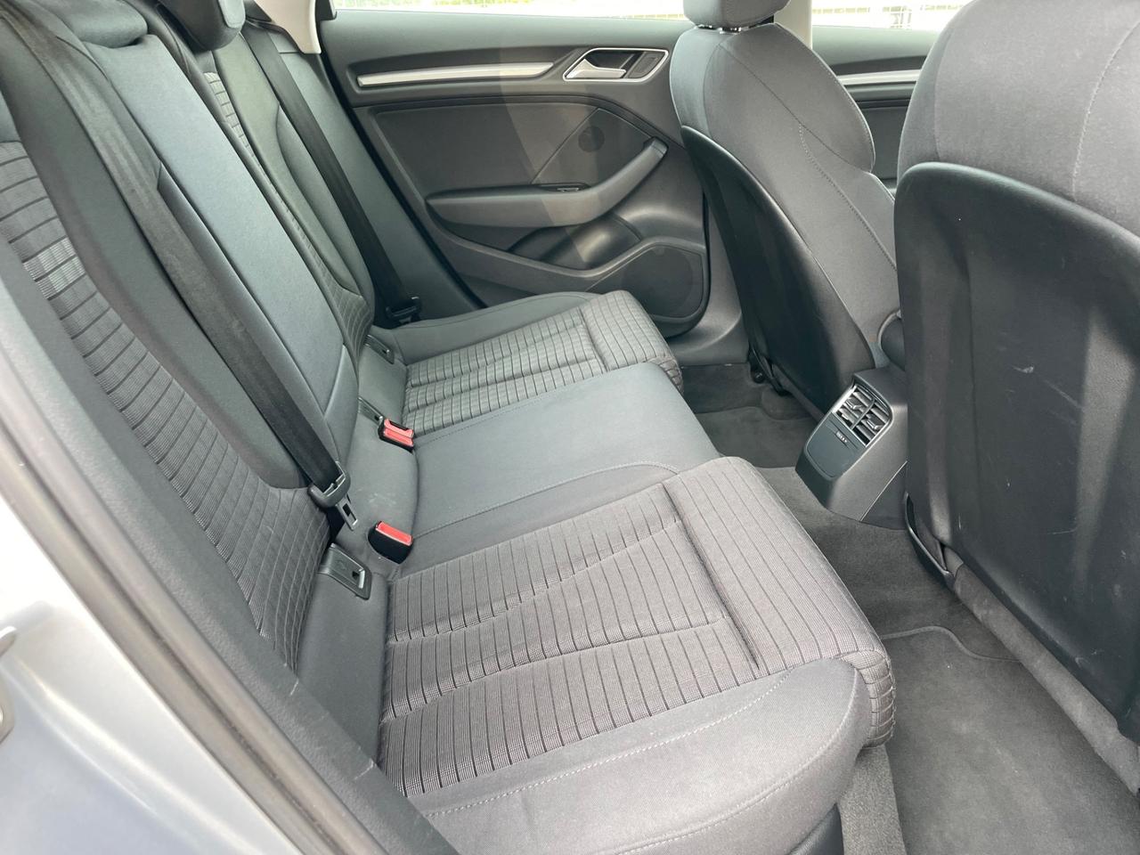 Audi A3 SPB 2.0 TDI 150 CV clean diesel S tronic Ambition