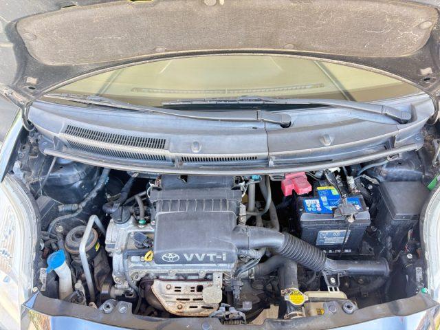TOYOTA Yaris 1.3 AUTOMATICA KM E MOTORE ORIGINALI - PRONTA CONS