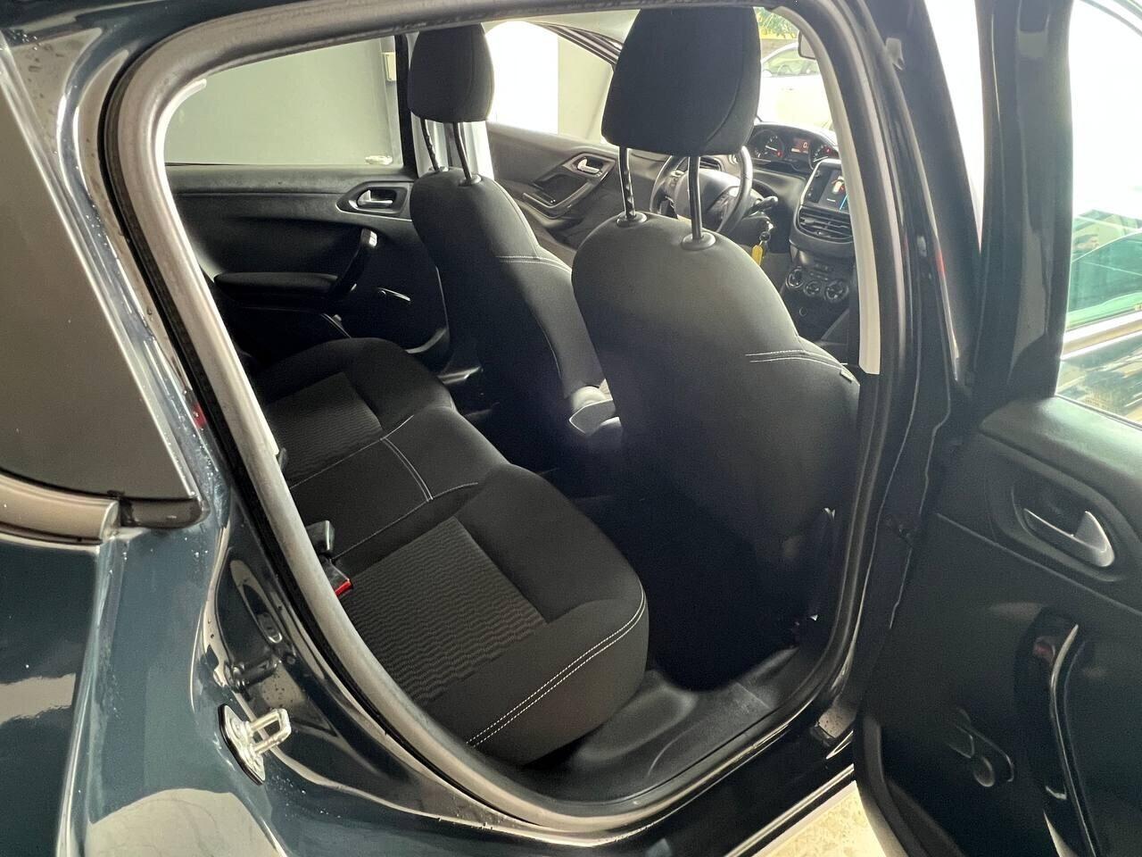 Peugeot 208 PureTech 82 5 porte Active