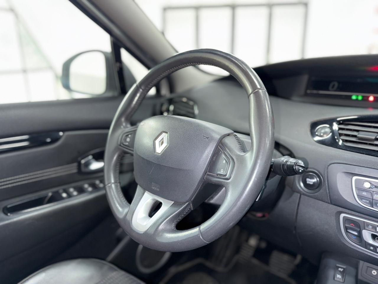 Renault Scenic Scénic X-Mod 1.9 dCi 130CV Luxe