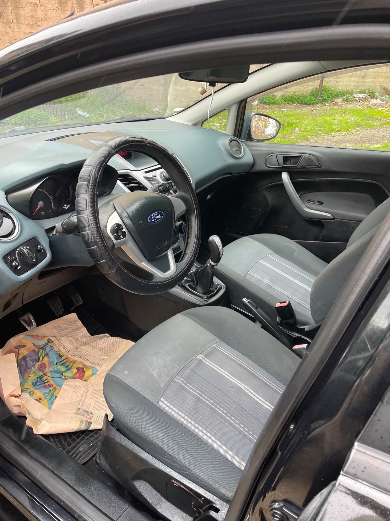 Ford Fiesta 1.4 TDCi 5p. Titanium