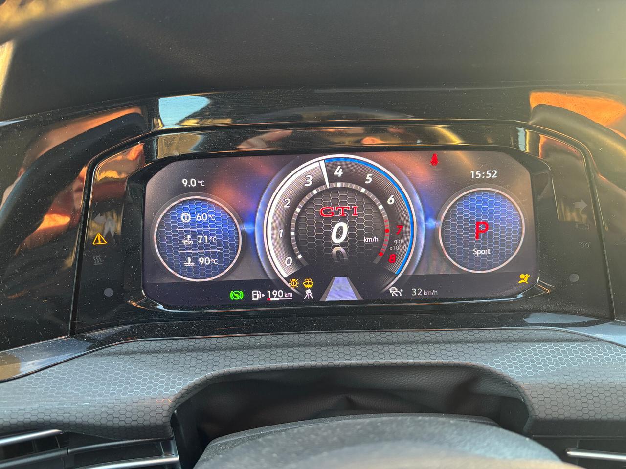 Volkswagen Golf GTI 2.0 TSI DSG