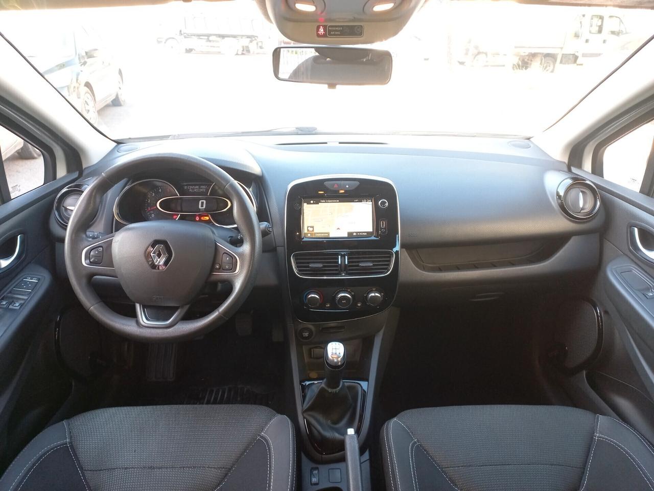 Renault Clio dCi 8V 75 CV 5 porte Moschino Intens