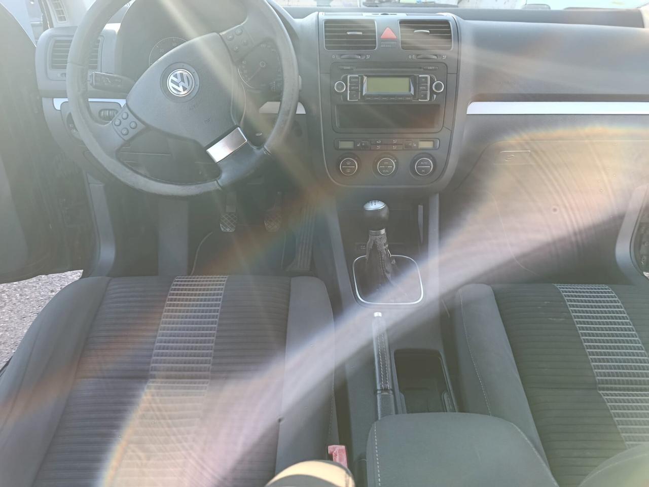 Volkswagen Golf 1.9 TDI DPF 5p. GT Sport