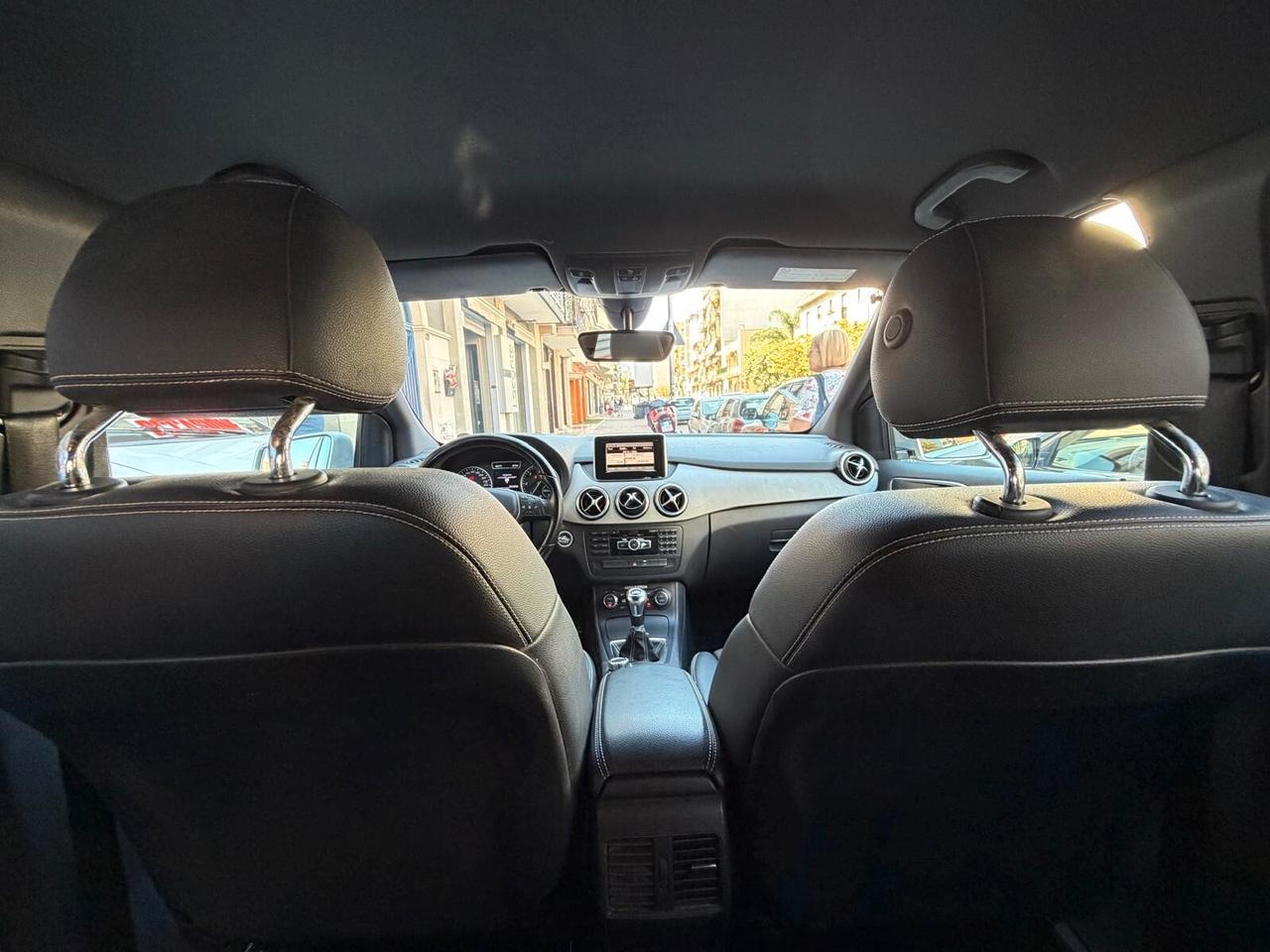 Mercedes-benz B 200 CDI BlueEFFICIENCY Premium