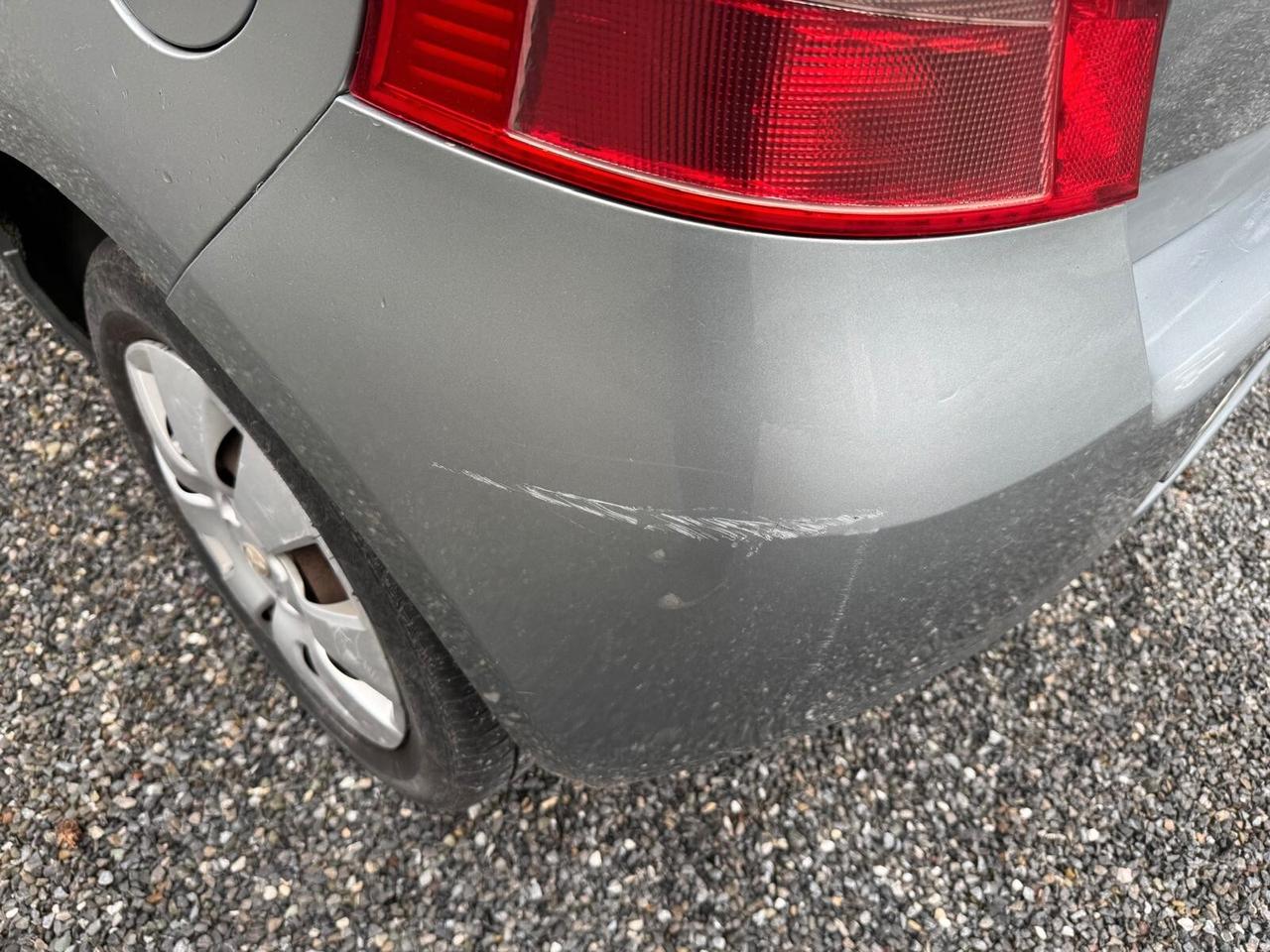 Toyota Yaris 1.0 5 porte Sol