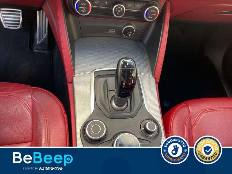 Alfa Romeo Stelvio 2.2 T BUSINESS Q4 210CV AUTO MY19