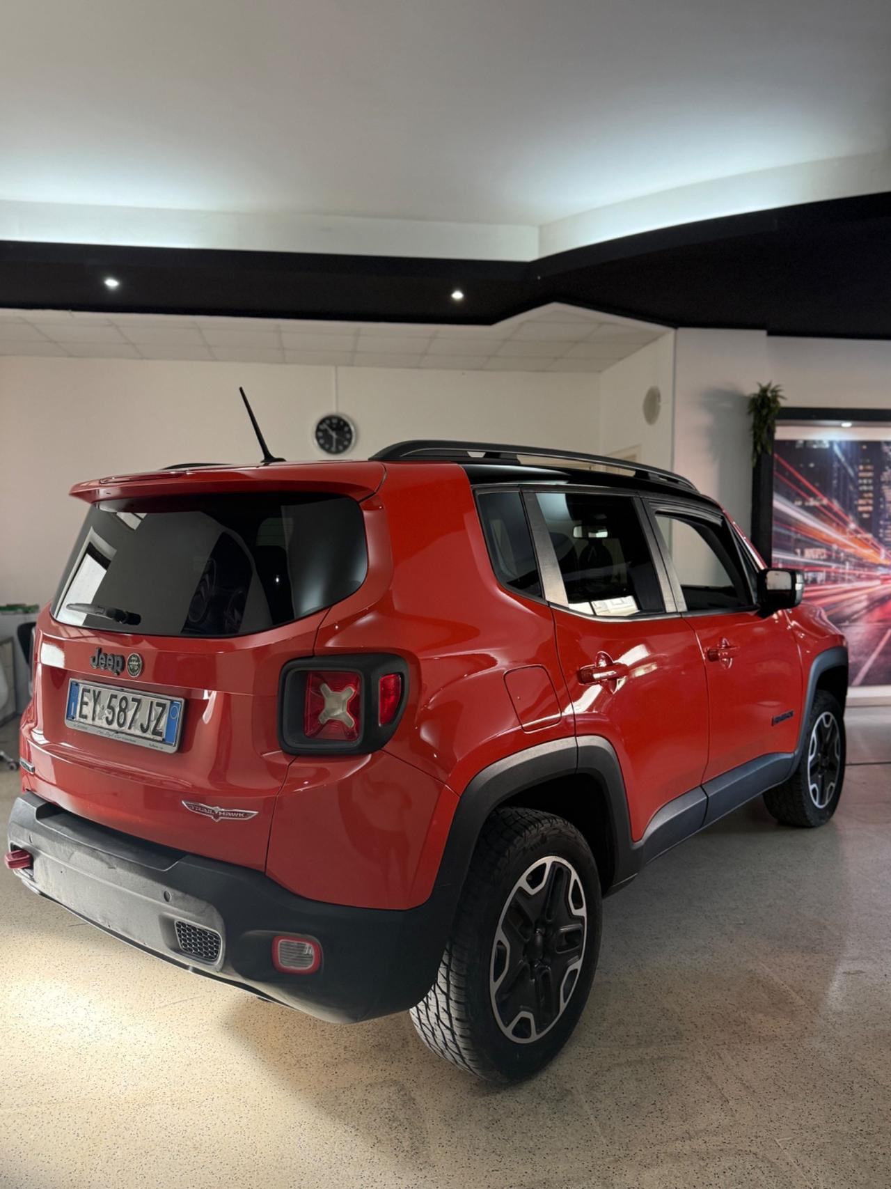 Jeep Renegade 2.0 Mjt 170CV 4WD Active Drive Low Trailhawk
