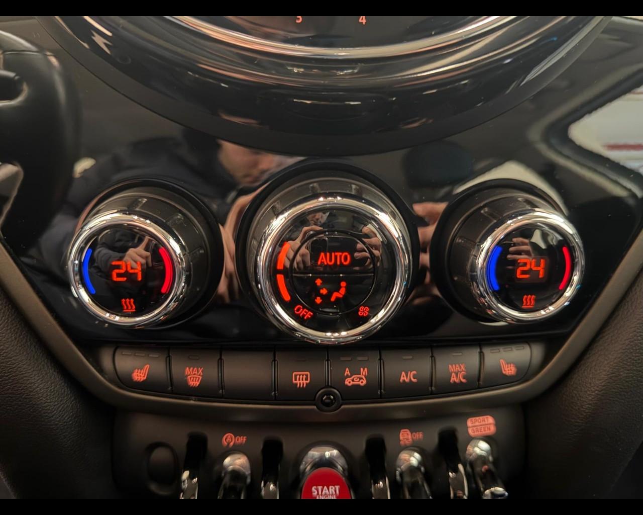 MINI Mini Countrym.(F60) - Mini 2.0 Cooper D Northwood Edition Countryman