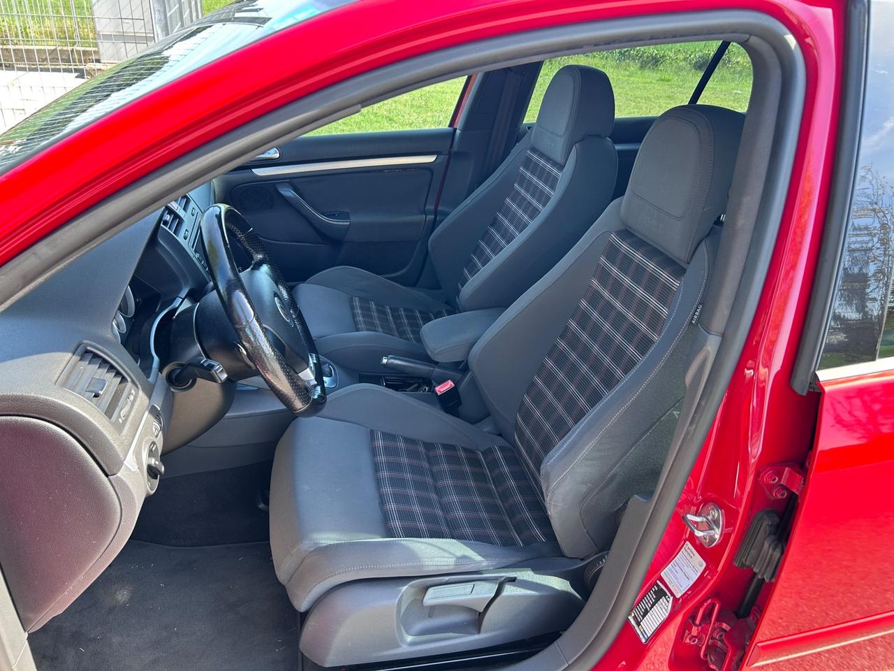 Volkswagen Golf 2.0 16V TFSI 5p. GTI DSG