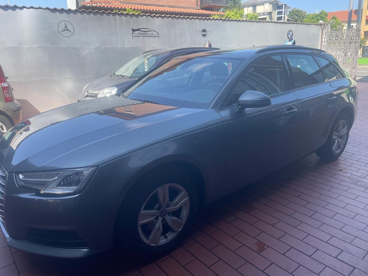 Audi A4 2.0 TDI 150 CV ultra Sport