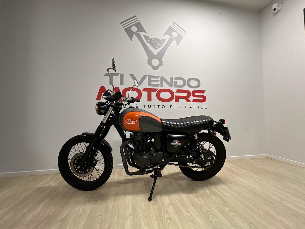 Mash 400 Scrambler solo 14.000km