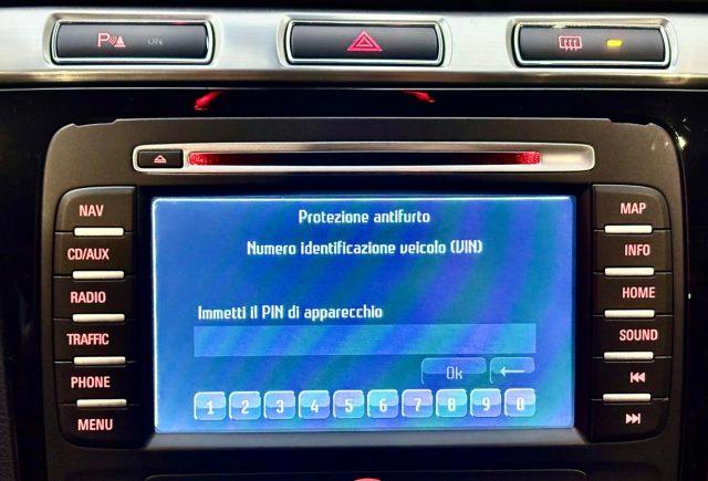 FORD S-Max 2.0 TDCi 140 CV New Titanium ** 7 POSTI **