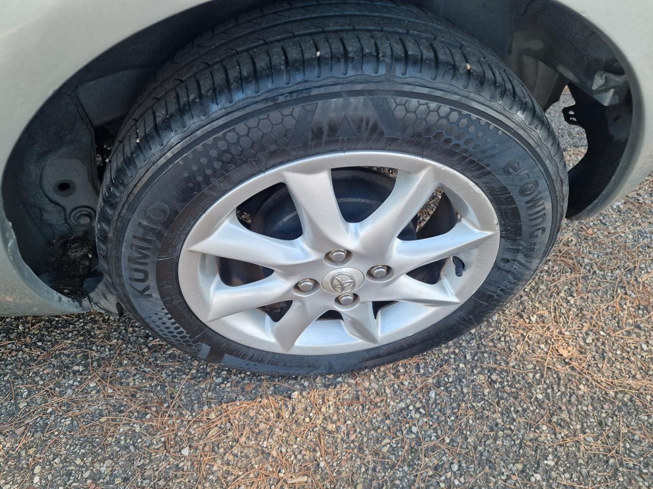 Toyota Yaris 1.4 D-4D 5 porte Sol