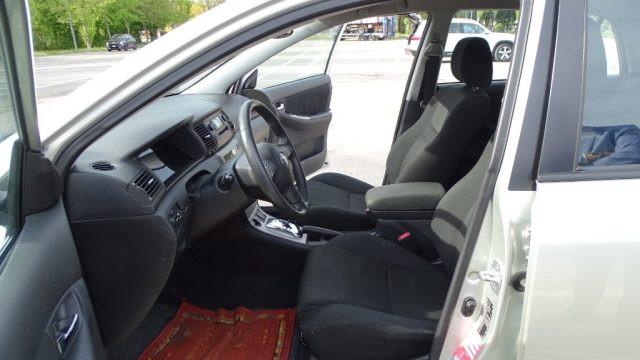 TOYOTA Corolla 1.4 D-4D M-MT 5p, Automatica, Sol, 90cv, Garanzia.