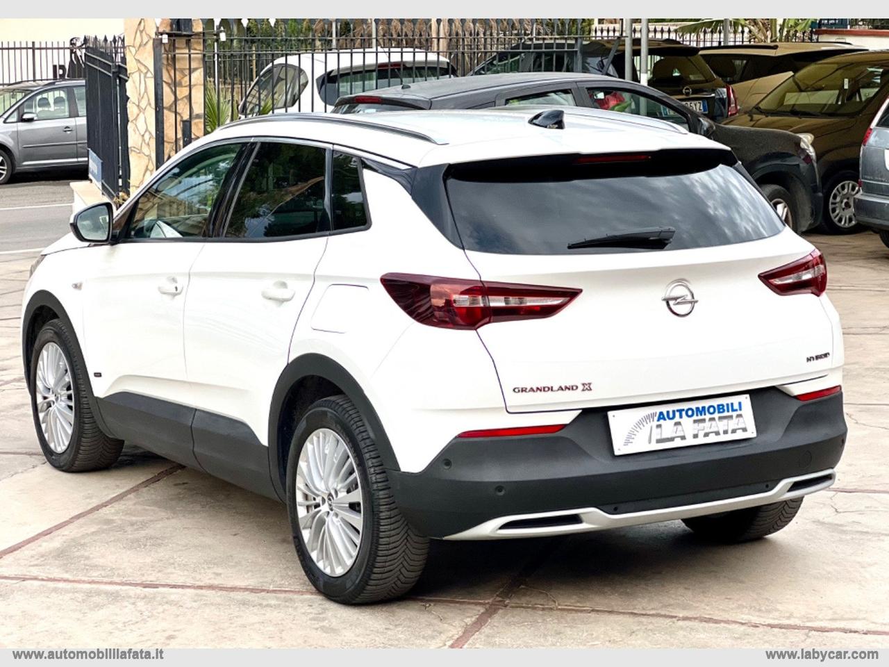 OPEL Grandland X 1.6 Hybrid Plug-in aut. FWD 04/2021 36.300KM