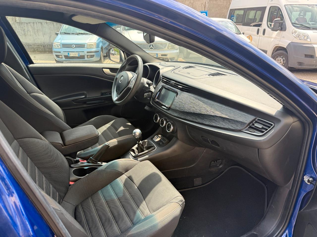 Alfa Romeo Giulietta 1.6 JTDm 120 CV Super Launch Edition
