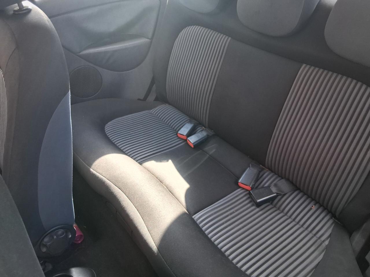 Lancia Ypsilon 1.3 MJT 75 CV Argento