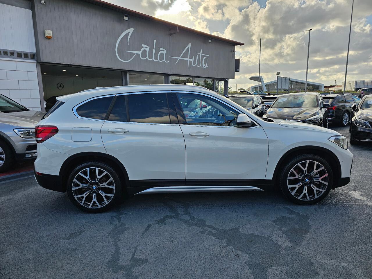 Bmw X1 xDrive25e xLine Navi pelle led