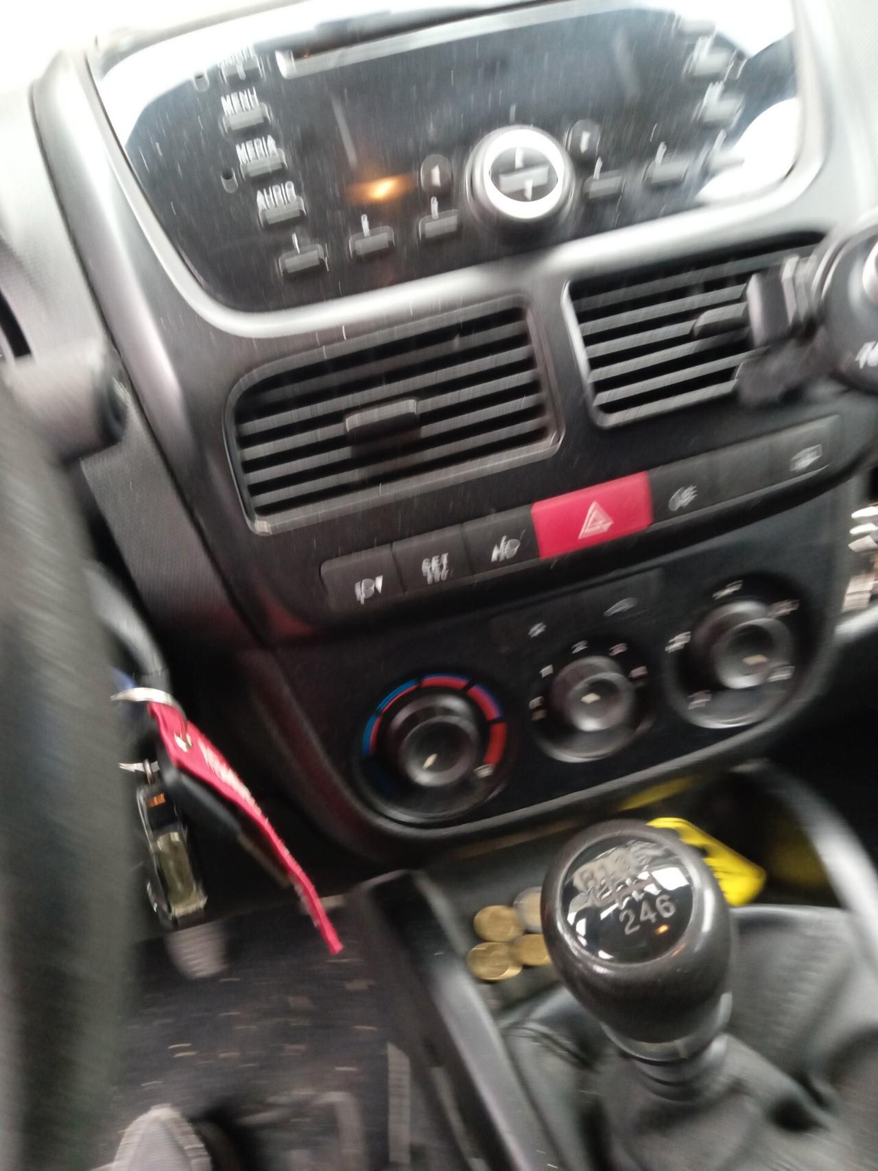 Opel Combo 1.6 CDTI 90CV FURGONE 5 POSTI
