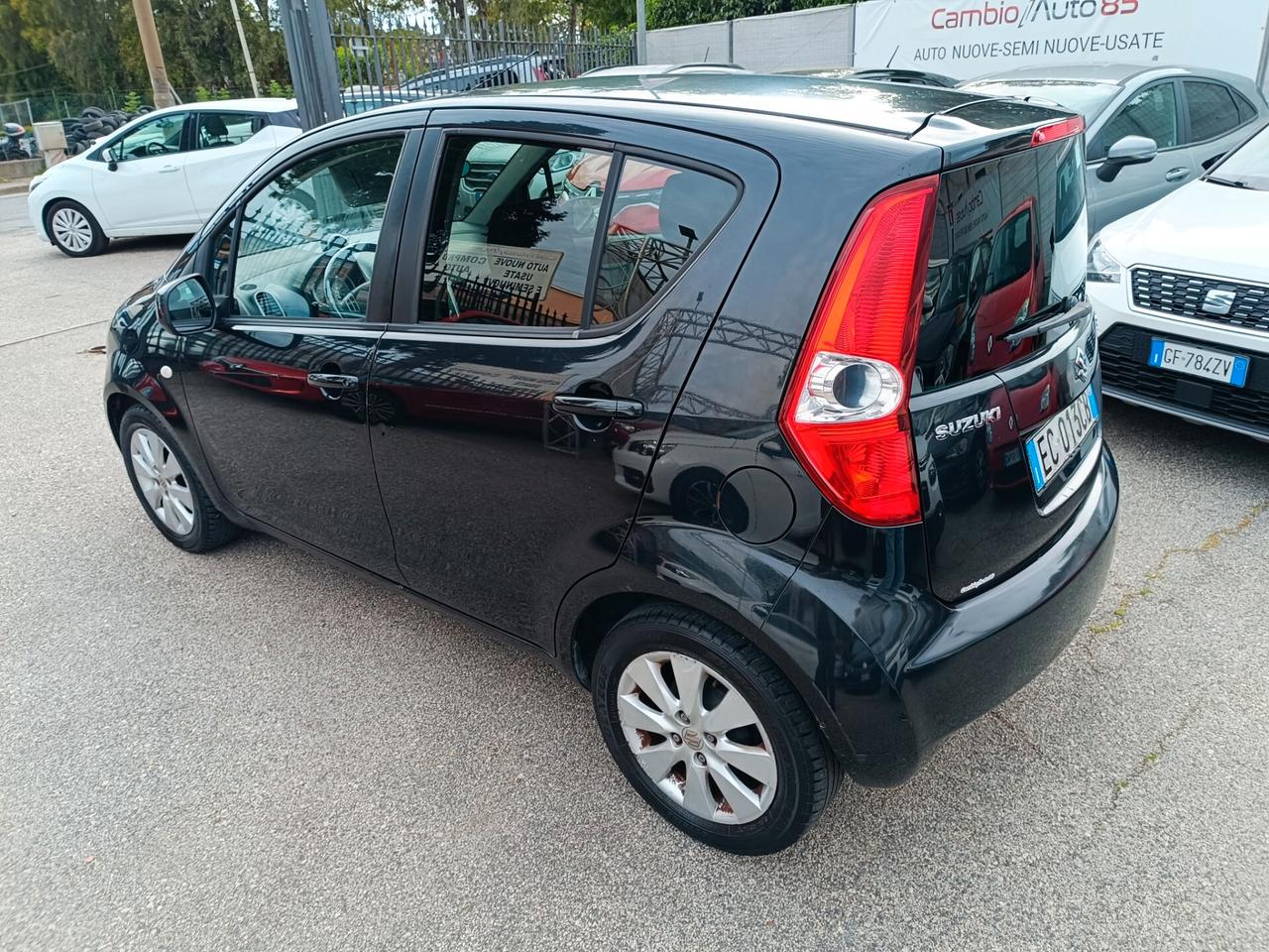 Suzuki Splash 1.0 L