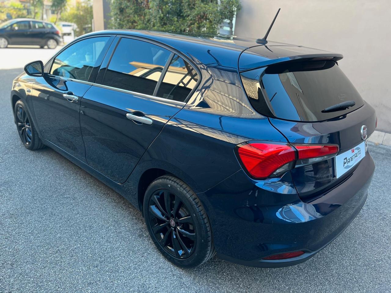 Fiat Tipo 5porte 1.6 mjt Lounge 120cv NAVI/CAMERA/17; PERF.