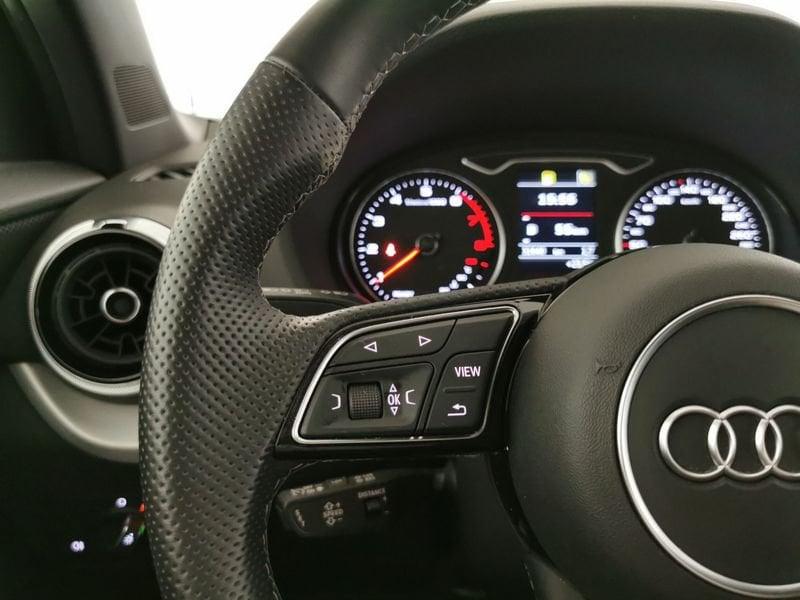 Audi Q2 35 1.5 tfsi S line edition