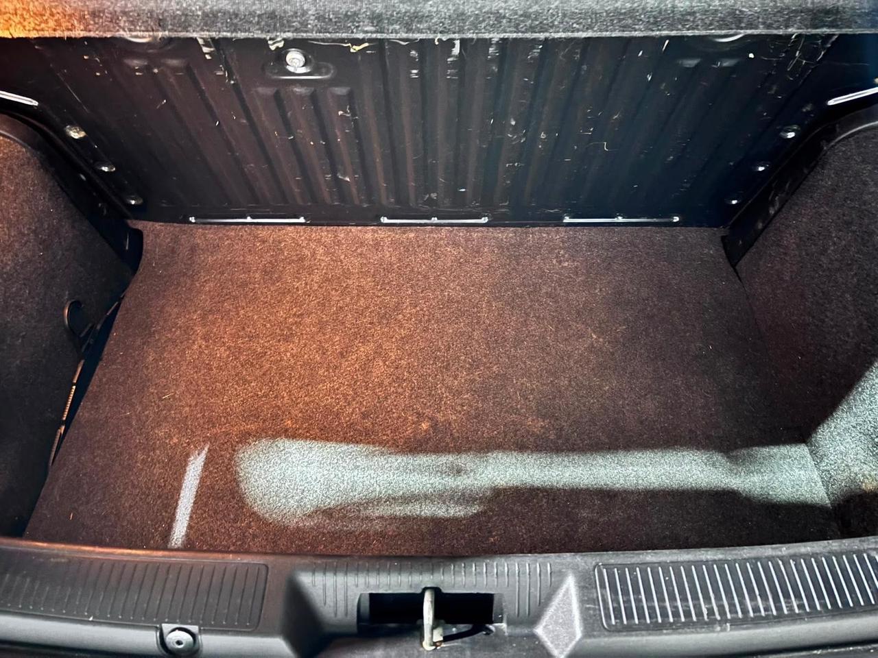 Fiat Punto Benzina Neopatentati 5 porte posti