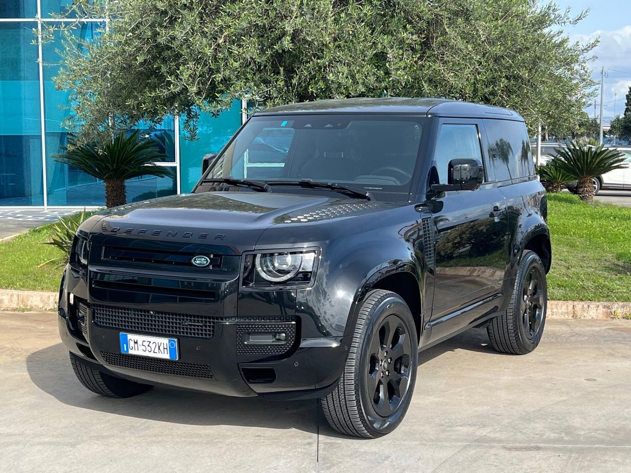 Land Rover Defender 90 X-Dynamic SE offerta T-Stock prezzo imperdibile