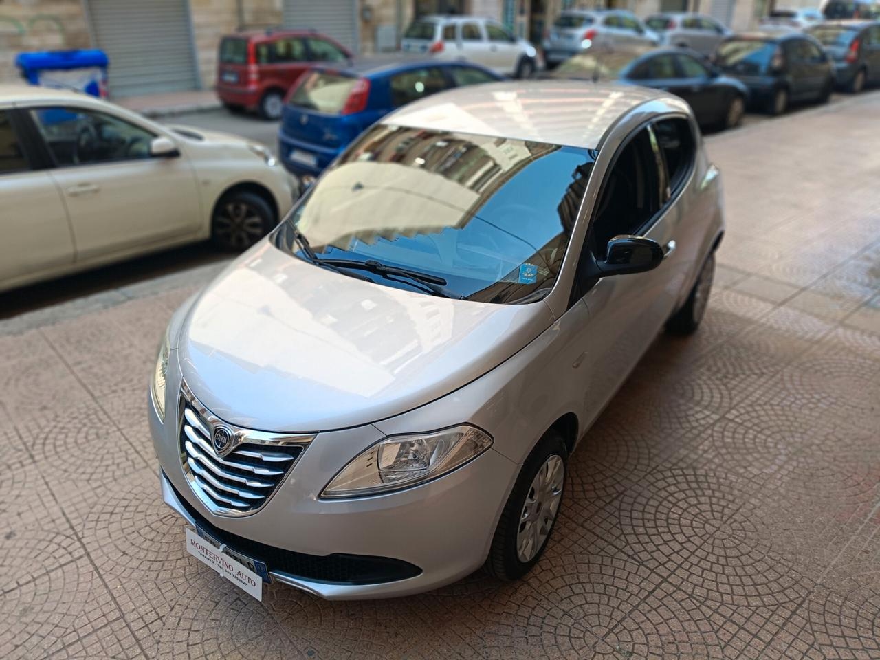 LANCIA YPSILON 900 BENZ/METANO-NEOPATENTATI-Euro5900