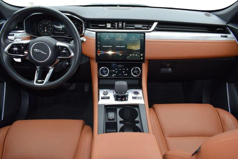 Jaguar F-Pace 2.0 D 204 CV AWD aut. R-Dynamic SE