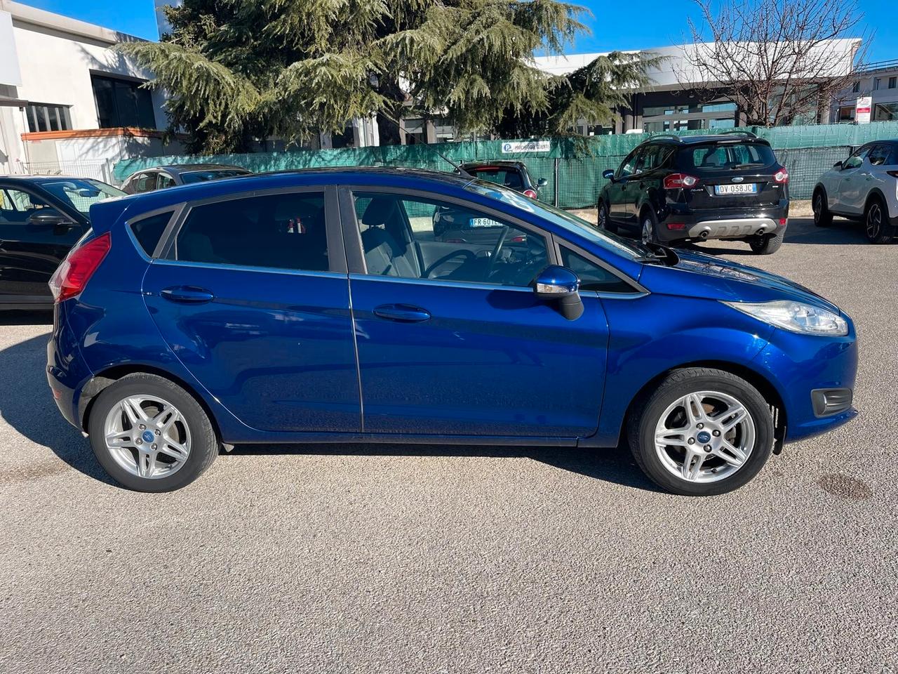 Ford Fiesta 1.4 5p. Bz.- GPL Titanium