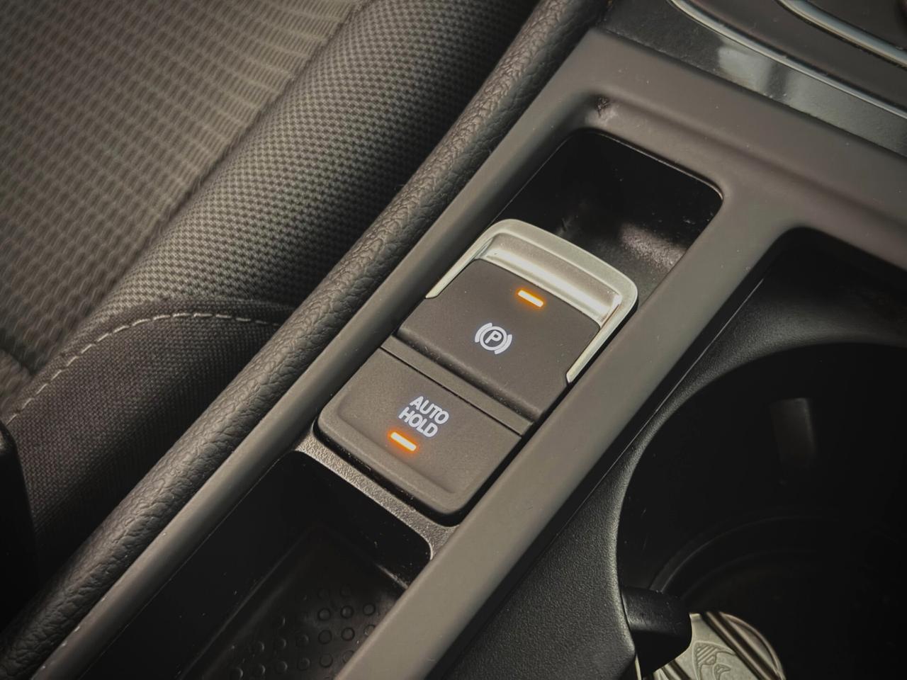 Volkswagen Golf 7.5 1.5 TGI DSG