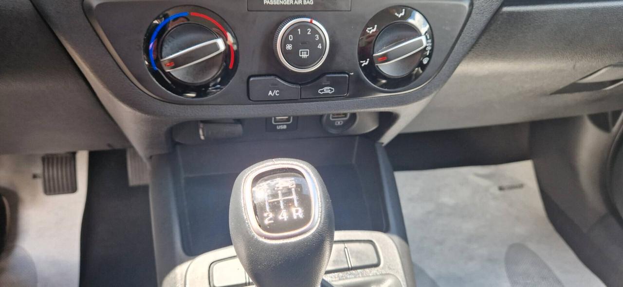 Hyundai i10 1.0 BENZ O GPL 67CV 04/2023 KM63000 ITALIANA UNICO PROPRIETARIO
