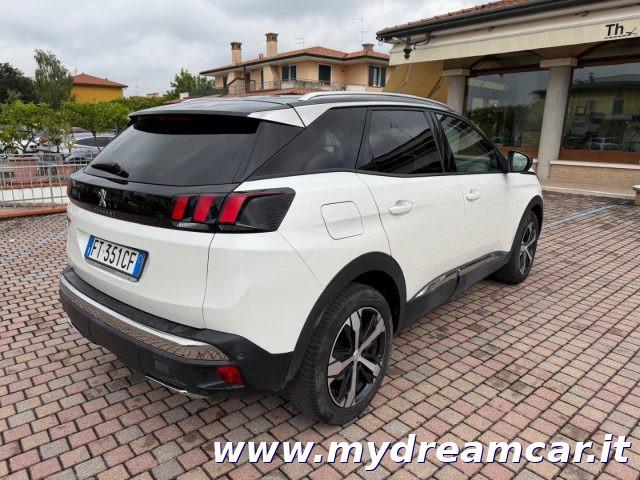 PEUGEOT 3008 BlueHDi 130 S&S Allure