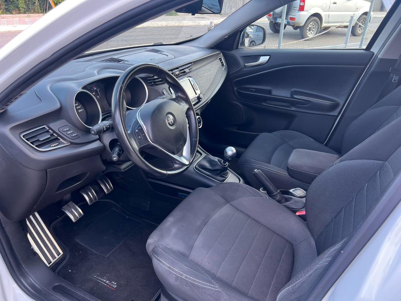 Alfa Romeo Giulietta 1.6 JTDm 120 CV NAVI XENO CERCHI