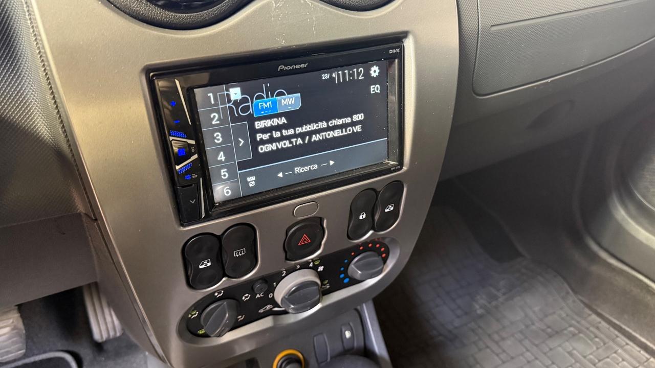 Dacia Duster 1.6 110CV 4x2 Lauréate