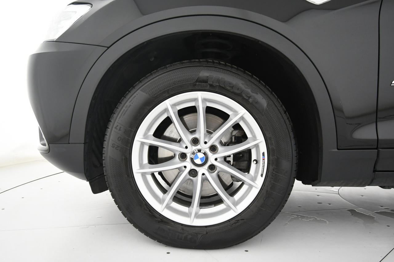 BMW X3 sdrive18d Business auto COMMERCIANTI+C17"