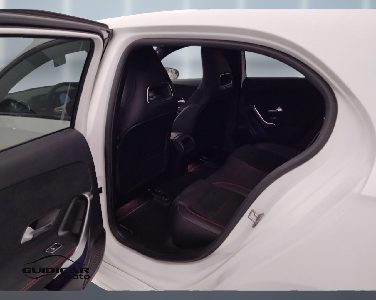 Mercedes-Benz Classe A - W177 2018 - A 180 d Premium
