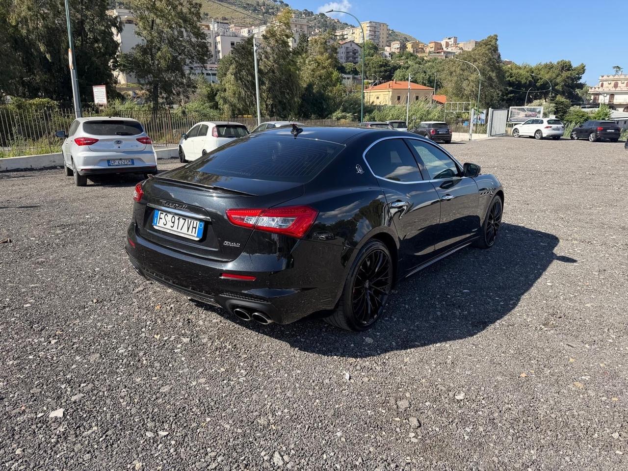 Maserati Ghibli V6 Diesel Nerissimo Edition