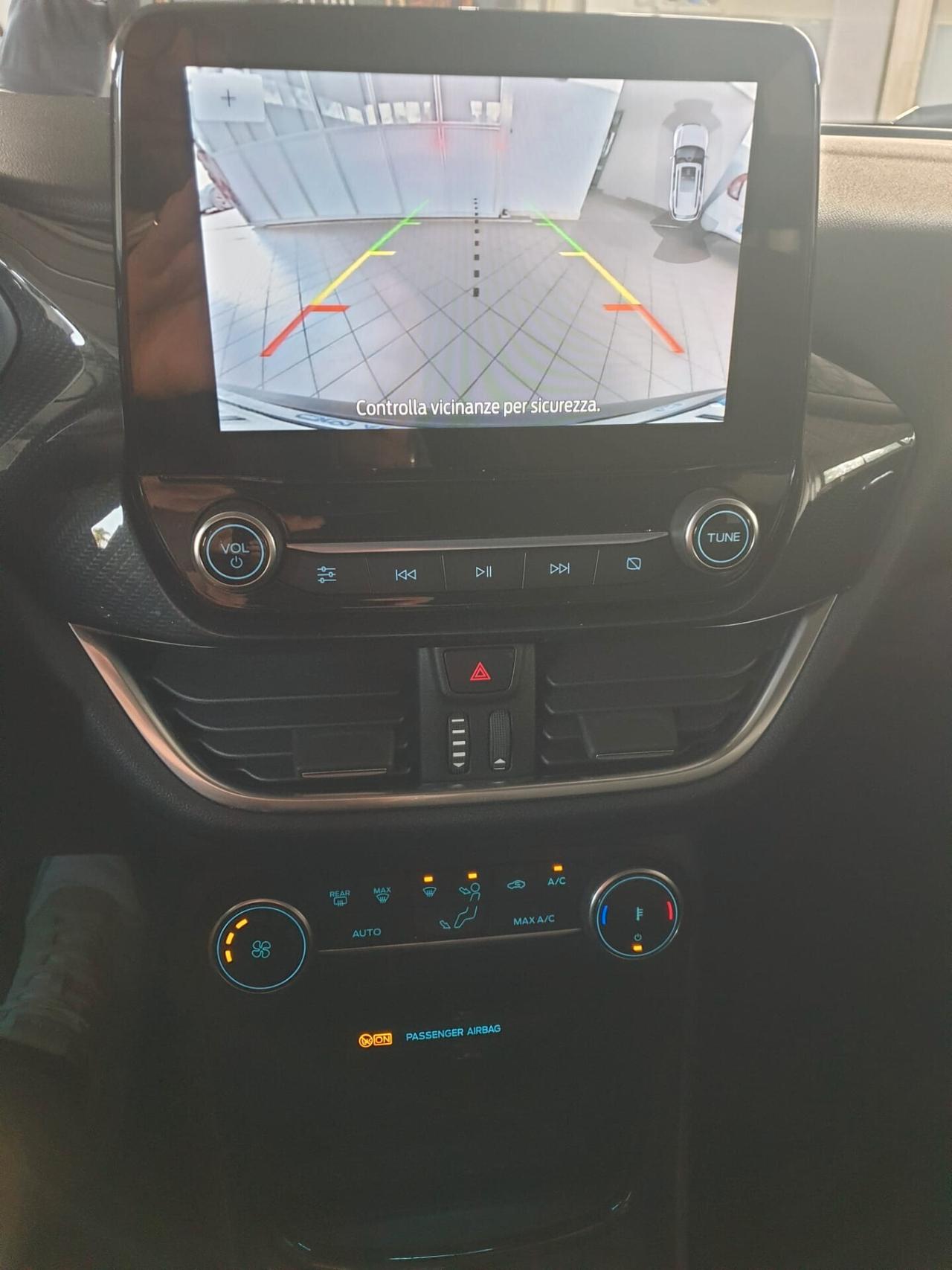 Ford Puma 1.0 EcoBoost Hybrid 125 CV S&S Titanium 6marce