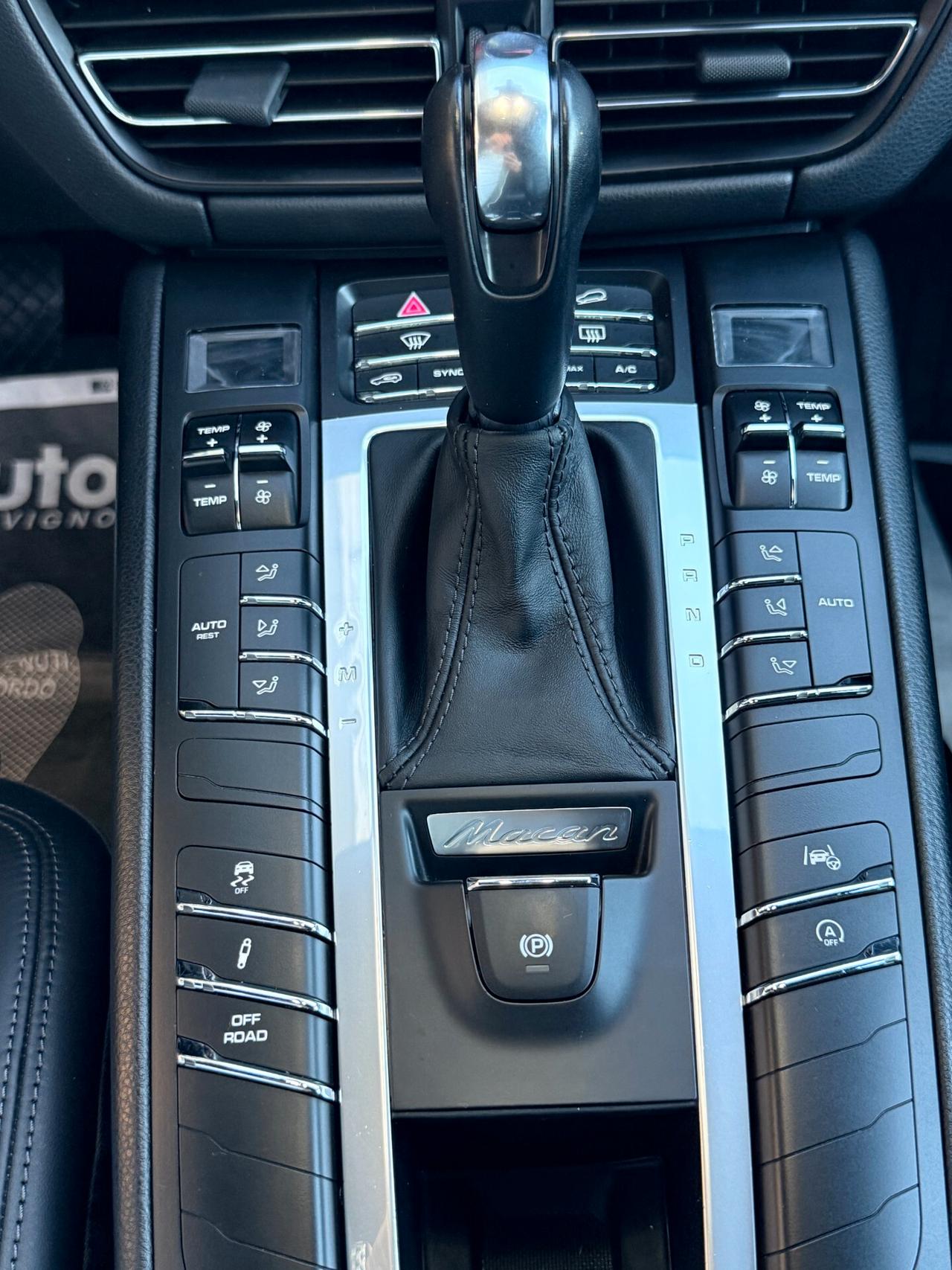 Porsche Macan 2.0 245cv pdk NAVI,TELECAMERA,VIRTUAL COCKPIT,APPLE CARPLAY,FULL LED,PELLEANDROID AUTO,ANTIFURTO