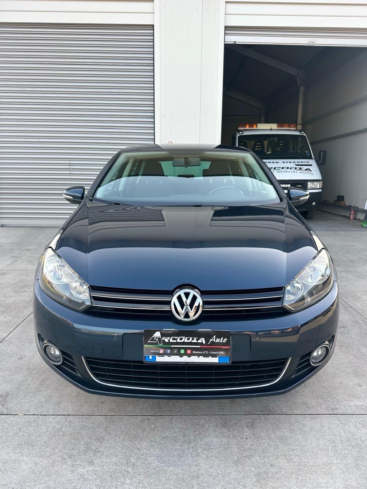 Volkswagen Golf 1.6 TDI DPF 5p. Highline