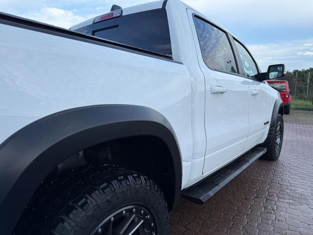 DODGE RAM 1500 4x4 5.7 SPORT NIGHT EDITION - GPL -12"