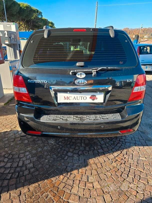 Kia Sorento 2.5 16V CRDI VGT 4WD con 180.000km