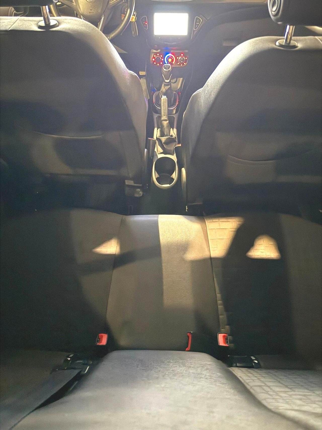 Opel Corsa-NEOPATENTATI-GARANZIA